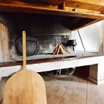 Zvizda Βίλα Ζαντάρ